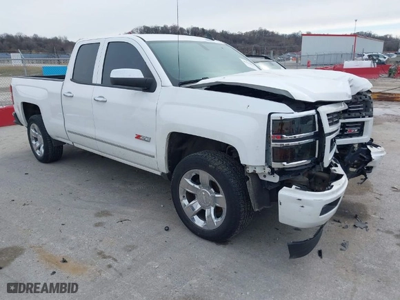 2015 Chevrolet Silverado 1500 LT with VIN 1GCVKREC7FZ421032, listed as a IAAI auction lot 41520494 with 184,880 mi miles. Bid and sale history available at carsss.com. Image 1.