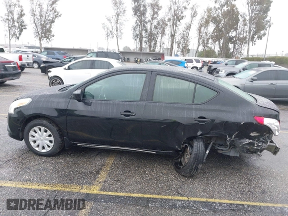 2016 Nissan Versa S Plus with VIN 3N1CN7AP4GL906168, listed as a IAAI auction lot 41562501 with 194,902 mi miles. Bid and sale history available at carsss.com. Image 15.