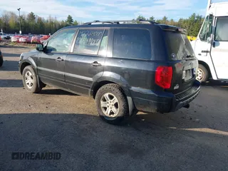 2004 Honda Pilot EX with VIN 5FNYF18484B001905, listed as a IAAI auction lot 42224000 with 254,787 mi miles and . Bid and sale history available at carsss.com. Image 3.