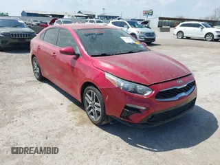 2019 Kia Forte S with VIN 3KPF34AD8KE028617, listed as a IAAI auction lot 41857642 with 101,171 mi miles. Bid and sale history available at carsss.com. Image 1.