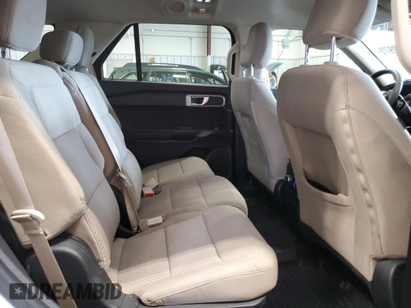 2022 Ford Explorer with VIN 1FMSK7BH8NGA18125, listed as a Copart auction lot 52242975 with 35,127 mi miles and Salvage title. Bid and sale history available at DreamBid. Image 10.