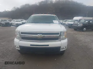 2009 Chevrolet Silverado 1500 with VIN 2GCEK390491107199, listed as a IAAI auction lot 40873335 with 129,417 mi miles and . Bid and sale history available at DreamBid. Image 12.