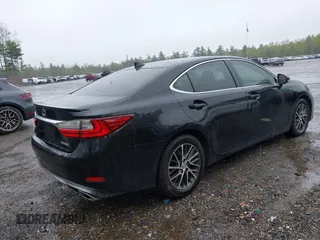 2016 Lexus ES 330 with VIN JTHBK1GGXG2228628, listed as a IAAI auction lot 42221926 with 132,749 mi miles and . Bid and sale history available at DreamBid. Image 4.