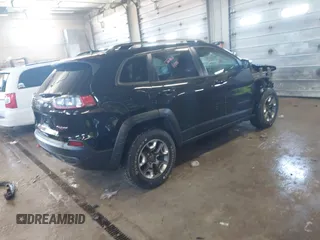 2019 Jeep Cherokee Trailhawk Elite with VIN 1C4PJMBX5KD278921, listed as a IAAI auction lot 41843126 with 139,431 mi miles. Bid and sale history available at carsss.com. Image 4.