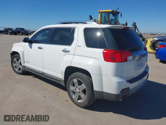 2012 GMC Terrain SLT-2 with VIN 2GKFLWE57C6381886, listed as a IAAI auction lot 41739118 with 211,147 mi miles. Bid and sale history available at carsss.com. Image 3.