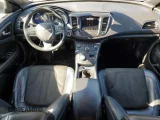 2016 Chrysler 200 S with VIN 1C3CCCBG7GN192986, listed as a Copart auction lot 48104005 with 165,724 mi miles and Clean Title. Bid and sale history available at carsss.com. Image 8.