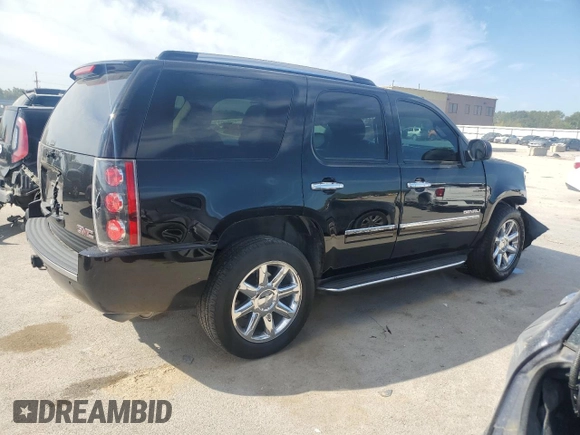 2014 GMC Yukon Denali with VIN 1GKS2EEF6ER137805, listed as a Copart auction lot 69835144 with 167,244 mi miles and Salvage Title. Bid and sale history available at carsss.com. Image 3.