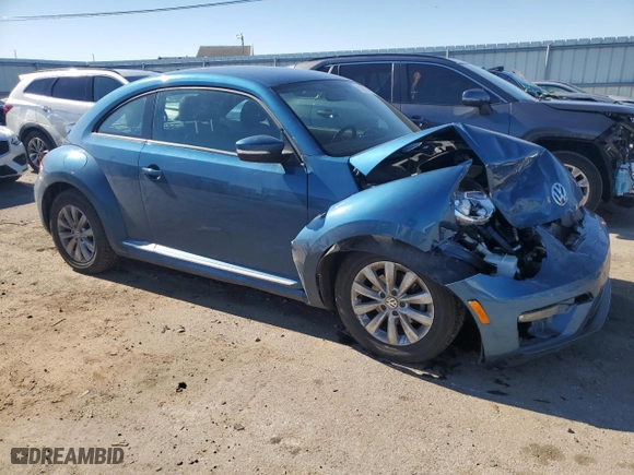 2019 Volkswagen Beetle S with VIN 3VWFD7AT3KM720132, listed as a Copart auction lot 76463854 with 123,163 mi miles and Salvage Title. Bid and sale history available at carsss.com. Image 4.
