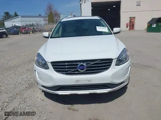 2014 Volvo XC60 3.0L R-Design Premier Plus with VIN YV4902DZ2E2548649, listed as a IAAI auction lot 42059892 with 160,624 mi miles. Bid and sale history available at carsss.com. Image 12.