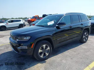2024 Jeep Grand Cherokee с VIN 1C4RJYB66RC145530, выставлен на аукционе IAAI как лот 42340853 с пробегом 38 771 миль миль и . История ставок и продаж доступна на DreamBid. Изображение 2.