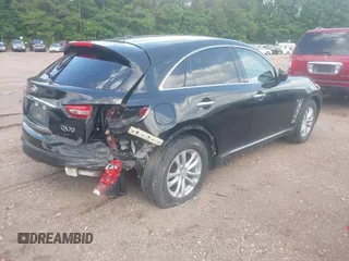 2016 Infiniti QX70 with VIN JN8CS1MU7GM670985, listed as a IAAI auction lot 42290094 with 154,588 mi miles and . Bid and sale history available at DreamBid. Image 4.