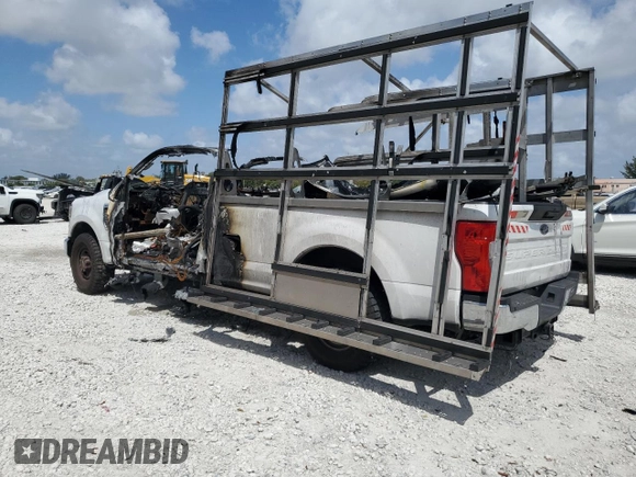 2020 Ford F-250 XL with VIN 1FT7X2A60LEE57276, listed as a Copart auction lot 50904815 with Not provided miles and Non repairable. Bid and sale history available at DreamBid. Image 2.