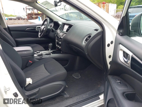 2019 Nissan Pathfinder SV with VIN 5N1DR2MM5KC577300, listed as a IAAI auction lot 42271469 with 110,849 mi miles and . Bid and sale history available at DreamBid. Image 5.