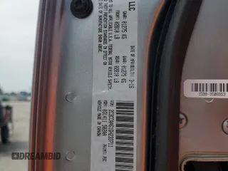 2016 Chrysler 300 Limited z VIN 2C3CCAAG1GH233711, wystawiony jako Copart lot #53933315 z przebiegiem 246 395 mil mil oraz Szkoda całkowita • Salvage title. Historia ofert i sprzedaży dostępna na DreamBid. Obrazek 13.