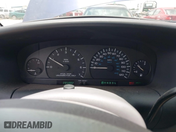 2000 Dodge Grand Caravan z VIN 1B4GP54G0YB702783, wystawiony jako IAAI lot #42447313 z przebiegiem 285 002 mil mil oraz . Historia ofert i sprzedaży dostępna na DreamBid. Obrazek 7.