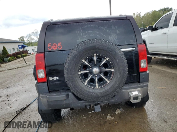 2007 Hummer H3 SUV with VIN 5GTDN13E078120322, listed as a Copart auction lot 72453664 with 238,263 mi miles and Non Repairable. Bid and sale history available at carsss.com. Image 6.