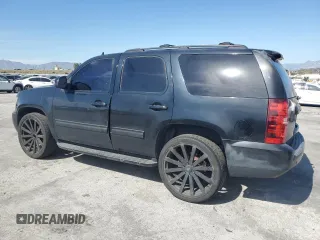 2010 Chevrolet Tahoe LT z VIN 1GNMCBE30AR206818, wystawiony jako Copart lot #52165385 z przebiegiem 181 619 mil mil oraz Czysty tytuł • Clean title. Historia ofert i sprzedaży dostępna na DreamBid. Obrazek 2.