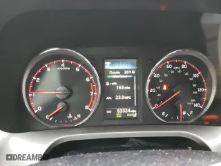 2018 Toyota RAV4 SE with VIN JTMJFREV0JD223113, listed as a Copart auction lot 44559845 with 63,324 mi miles and Salvage Title. Bid and sale history available at carsss.com. Image 9.