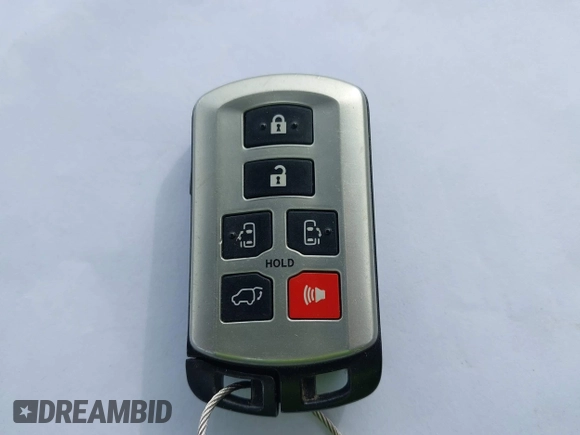 2017 Toyota Sienna SE with VIN 5TDXZ3DC0HS800493, listed as a IAAI auction lot 41946609 with Not Provided miles and . Bid and sale history available at DreamBid. Image 11.