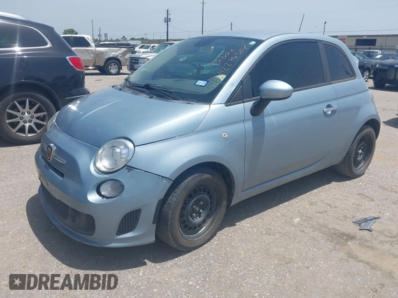 2013 FIAT 500 Pop z VIN 3C3CFFARXDT737103, wystawiony jako IAAI lot #42276502 z przebiegiem 108 215 mil mil oraz . Historia ofert i sprzedaży dostępna na DreamBid. Obrazek 2.