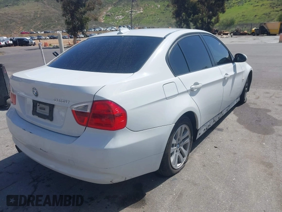 2006 BMW 3 Series 325i with VIN WBAVB13556PT01230, listed as a IAAI auction lot 41949691 with 162,386 mi miles and . Bid and sale history available at carsss.com. Image 4.