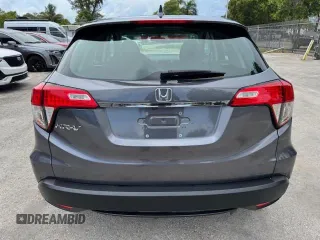 2022 Honda HR-V LX with VIN 3CZRU5H30NM724759, listed as a Copart auction lot 61826825 with 22,745 mi miles and Non repairable. Bid and sale history available at DreamBid. Image 6.