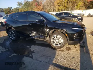 2024 Chevrolet Blazer LT with VIN 3GNKBDR46RS176354, listed as a Copart auction lot 83438174 with 5,324 mi miles and Salvage title. Bid and sale history available at DreamBid. Image 4.