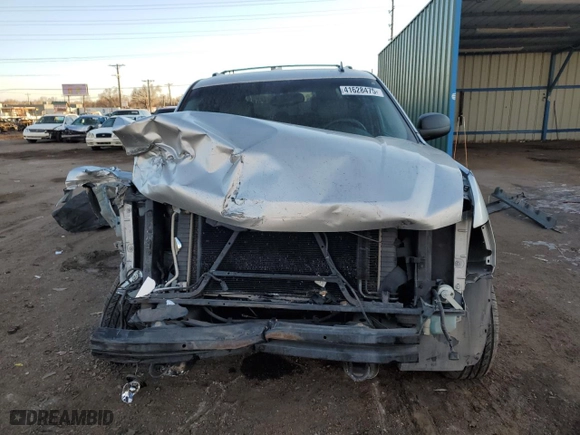 2010 Chevrolet Suburban LT with VIN 1GNUKJE32AR138759, listed as a Copart auction lot 41628475 with 209,813 mi miles and Salvage Title. Bid and sale history available at carsss.com. Image 5.