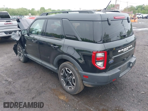 2021 Ford Bronco Sport Outer Banks with VIN 3FMCR9C62MRB34114, listed as a IAAI auction lot 42202200 with 51,854 mi miles and . Bid and sale history available at DreamBid. Image 3.