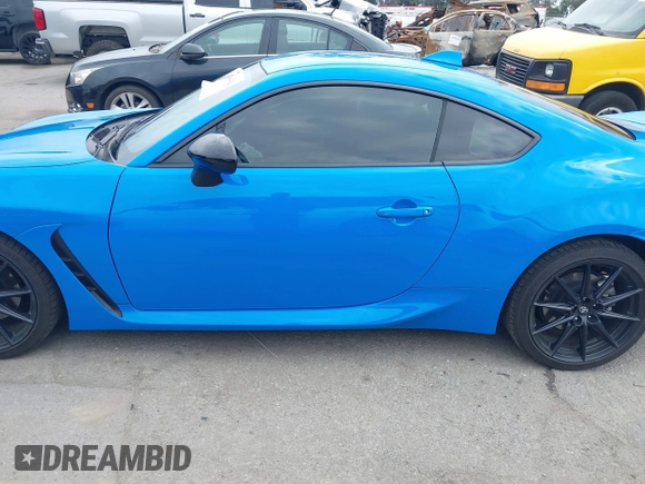 2024 Toyota GR86 Premium with VIN JF1ZNBE15R8754229, listed as a IAAI auction lot 41465034 with 10,847 mi miles. Bid and sale history available at carsss.com. Image 14.