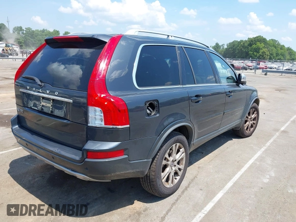 2013 Volvo XC90 Premier Plus with VIN YV4952CYXD1657584, listed as a IAAI auction lot 39643223 with 108,202 mi miles. Bid and sale history available at carsss.com. Image 4.
