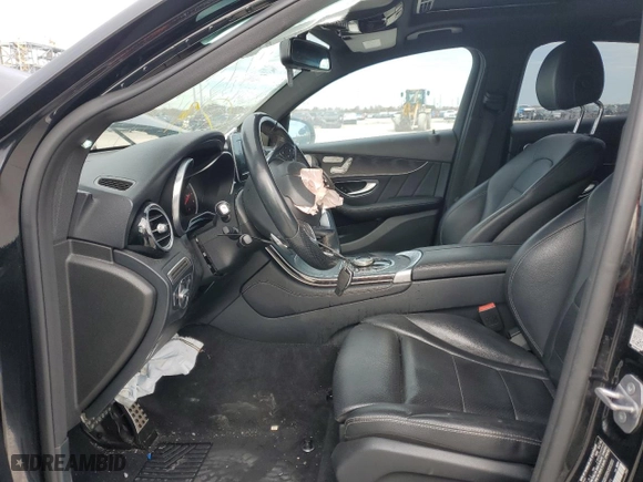 2018 Mercedes-Benz GLC with VIN WDC0J4KB2JF400671, listed as a Copart auction lot 42845225 with 70,948 mi miles and Clean Title. Bid and sale history available at carsss.com. Image 7.