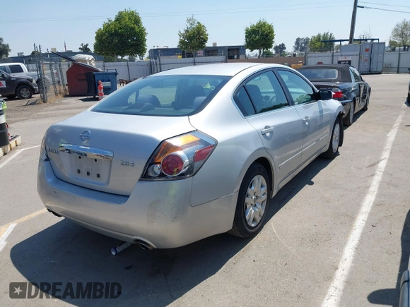 2012 Nissan Altima 2.5 with VIN 1N4AL2APXCN465594, listed as a IAAI auction lot 42124588 with 142,674 mi miles and . Bid and sale history available at DreamBid. Image 4.