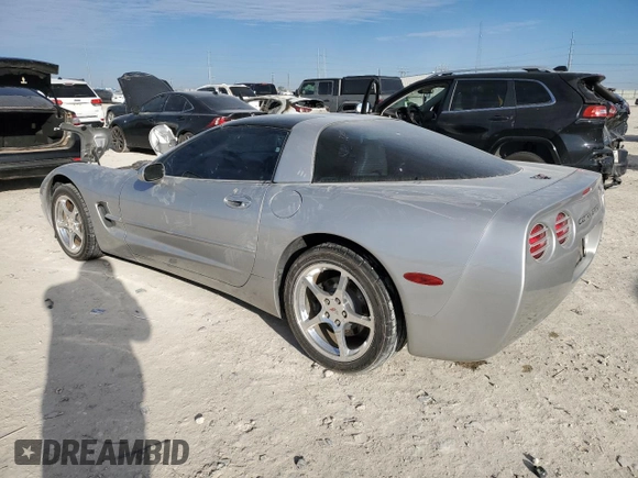 2004 Chevrolet Corvette with VIN 1G1YY22G545120797, listed as a Copart auction lot 46134715 with 97,786 mi miles and Salvage Title. Bid and sale history available at carsss.com. Image 2.