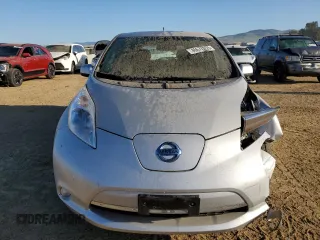 2013 Nissan LEAF S with VIN 1N4AZ0CP0DC400329, listed as a Copart auction lot 46677055 with 45,484 mi miles and Salvage Title. Bid and sale history available at carsss.com. Image 5.