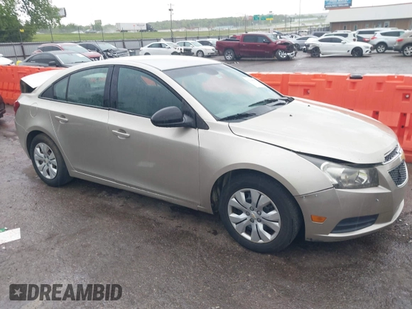 2014 Chevrolet Cruze LS with VIN 1G1PA5SH6E7132957, listed as a IAAI auction lot 42146562 with 130,117 mi miles and . Bid and sale history available at DreamBid. Image 1.