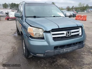 2006 Honda Pilot EX with VIN 2HKYF18486H529772, listed as a IAAI auction lot 41942985 with 182,872 mi miles. Bid and sale history available at carsss.com. Image 6.