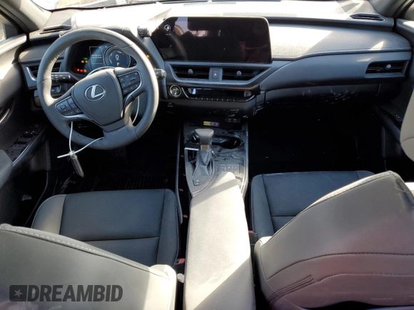 2024 Lexus UX 250h Premium with VIN JTHP9JBHXR2076614, listed as a Copart auction lot 88842545 with 3,105 mi miles and Salvage title. Bid and sale history available at DreamBid. Image 8.