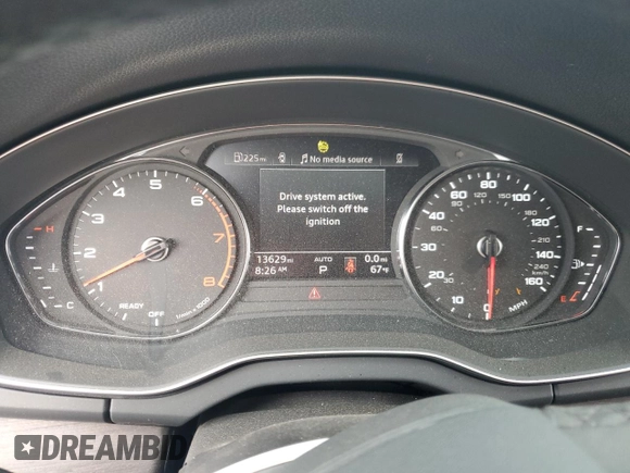 2023 Audi Q5 S line Premium with VIN WA1GAAFY8P2122385, listed as a Copart auction lot 71277064 with 13,629 mi miles and Salvage title. Bid and sale history available at DreamBid. Image 9.