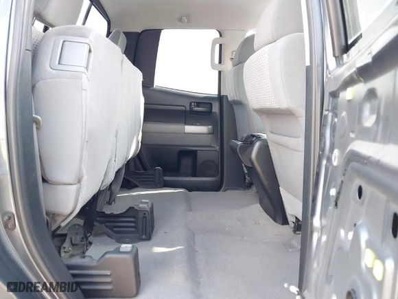 2010 Toyota Tundra 4WD Truck with VIN 5TFUW5F13AX138105, listed as a IAAI auction lot 41499018 with 295,414 mi miles. Bid and sale history available at carsss.com. Image 8.