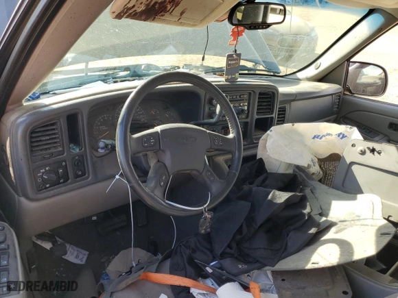 2005 Chevrolet Avalanche LS with VIN 3GNEC12Z35G130038, listed as a Copart auction lot 42990215 with 0 mi miles and Salvage Title. Bid and sale history available at carsss.com. Image 8.