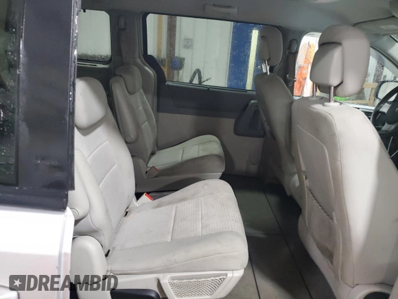 2010 Dodge Grand Caravan SXT with VIN 2D4RN5D1XAR268976, listed as a Copart auction lot 54587505 with 179,000 mi miles and Salvage Title. Bid and sale history available at DreamBid. Image 11.