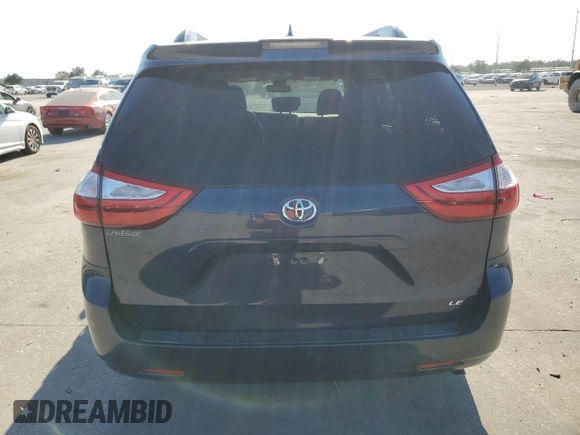 2018 Toyota Sienna LE Auto Access Seat with VIN 5TDKZ3DC3JS961968, listed as a Copart auction lot 76955644 with 28,513 mi miles and Salvage title. Bid and sale history available at DreamBid. Image 6.