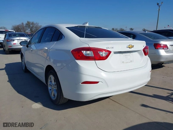 2017 Chevrolet Cruze LT with VIN 1G1BE5SM9H7229859, listed as a IAAI auction lot 41620008 with 123,741 mi miles. Bid and sale history available at carsss.com. Image 3.