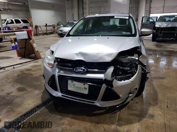 2012 Ford Focus SE z VIN 1FAHP3K25CL246694, wystawiony jako Copart lot #59591645 z przebiegiem 222 330 mil mil oraz Szkoda całkowita • Salvage title. Historia ofert i sprzedaży dostępna na DreamBid. Obrazek 5.