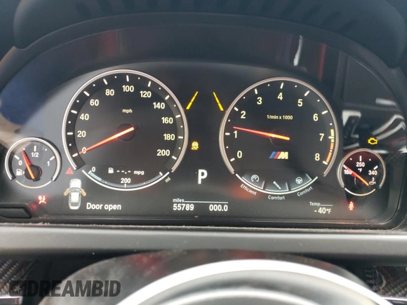 2015 BMW M6 z VIN WBS6C9C5XFD467854, wystawiony jako Copart lot #86177724 z przebiegiem 55 789 mil mil oraz Szkoda całkowita • Salvage title. Historia ofert i sprzedaży dostępna na DreamBid. Obrazek 8.