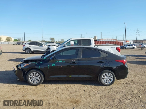 2022 Hyundai Accent SE z VIN 3KPC24A62NE158081, wystawiony jako IAAI lot #41840150 z przebiegiem 46 778 mil mil oraz . Historia ofert i sprzedaży dostępna na DreamBid. Obrazek 14.
