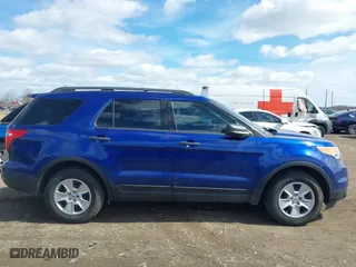 2013 Ford Explorer with VIN 1FM5K7B8XDGB25771, listed as a IAAI auction lot 41883733 with 211,784 mi miles. Bid and sale history available at carsss.com. Image 13.