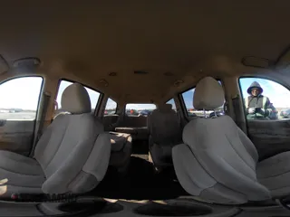 2008 Kia Sedona LX with VIN KNDMB233686204047, listed as a IAAI auction lot 41904157 with 123,700 mi miles. Bid and sale history available at carsss.com. Image 18.