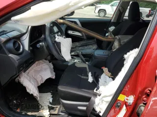 2017 Toyota RAV4 LE с VIN JTMBFREV6HJ150331, выставлен на аукционе Copart как лот 60370175 с пробегом 71 058 миль миль и Списание • Salvage title. История ставок и продаж доступна на DreamBid. Изображение 7.